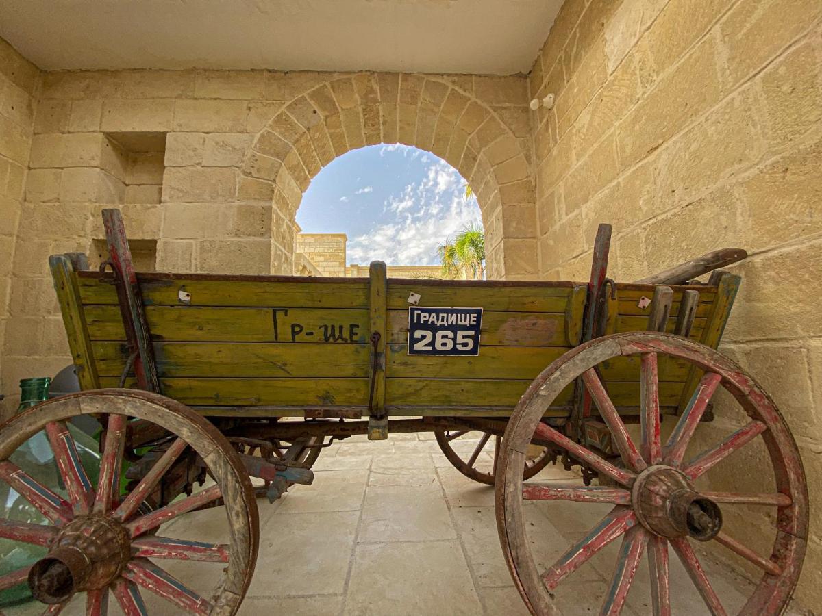 ナルド Podere Carafaヴィラ エクステリア 写真